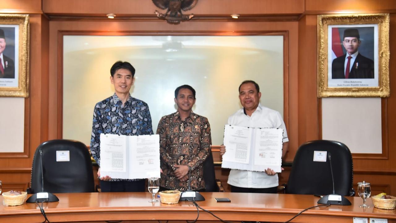 Menteri Kehutanan Teken MoU dengan Sumitomo: Fokus Restorasi Gambut di Kalimantan Tengah