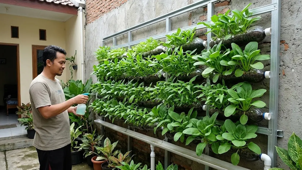 Trik Pasang Rangka Spasi 5 Cm pada Kebun Botol Vertikal