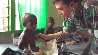 Dokter Spesialis anak, Letkol CKM Rachmanto, salah satu dokter perbantuan dari RSPAD Gatot Subroto yang akan membantu pasien wabah campak dan gizi buruk di Asmat. (Liputan6.com/Katharina Janur)