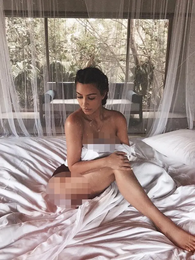 [Bintang] Kim Kardashian