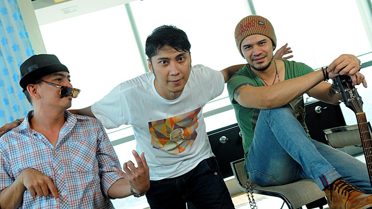 Ajak Duet Sophia Latjuba, Matari Band Punya Alasan Ini