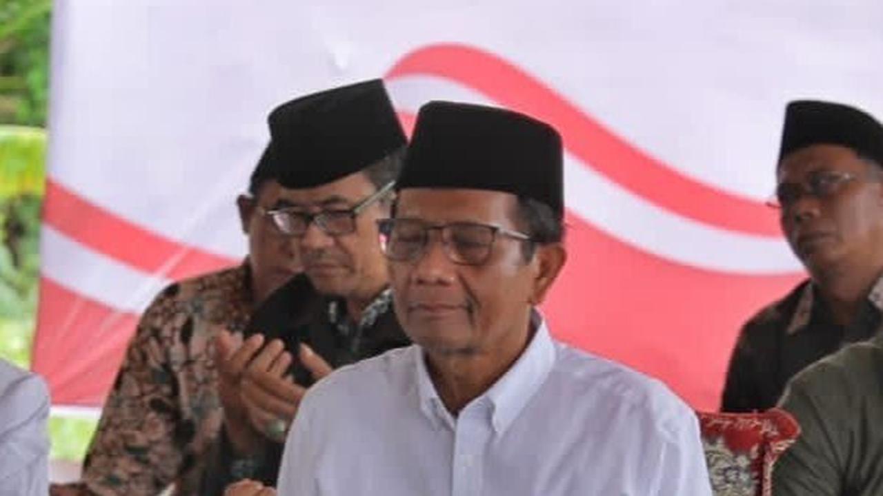 Keras Mahfud MD Sindir Dinasti Politik Jorok, Rekayasa Hukum & Bantu Kemenangan