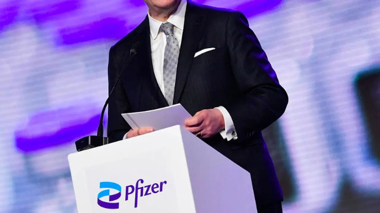 CEO Pfizer Albert Bourla