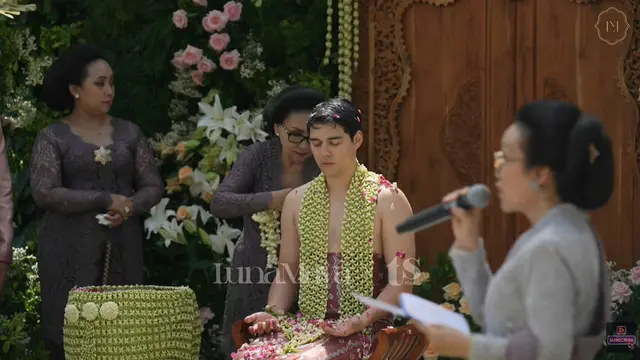 9 Momen Siraman Luna Maya dan Maxime Bouttier,