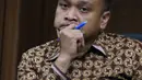 Irvanto Hendra Pambudi Cahyo saat sidang lanjutan di Pengadilan Tipikor, Jakarta, Selasa (7/8). Sebelumnya, JPU KPK mendakwa Irvanto dan Made Oka Masagung melakukan tindak pidana korupsi proyek pengadaan e-KTP. (Liputan6.com/Helmi Fithriansyah)