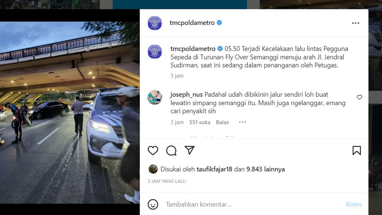 Kecelakaan tunggal sepeda di turunan Flyover Semanggi, Jakarta