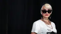 Penyanyi Agnez Mo, mengaku tidak bisa berlama-lama menggunakan sepatu hak tinggi. Tidak seperti artis kebanyakan yang sering menggunakan high heels dalam acara tertentu. (Deki Prayoga/Bintang.com)