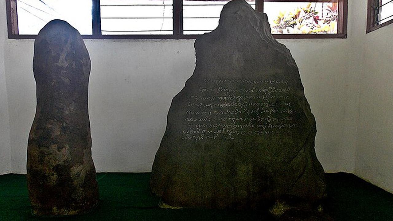 Batutulis: Jejak Sejarah dan Tantangan Alam di Bogor
