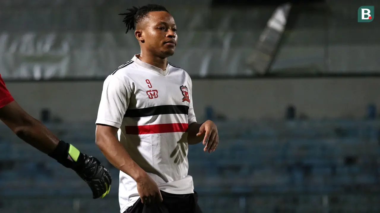 Emmanuel Oti (Madura United)