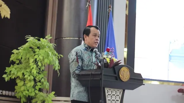 Sekretaris Direktorat Jenderal Pendidikan Vokasi, Saryadi saat menyampaikan sambutan. (Istimewa)