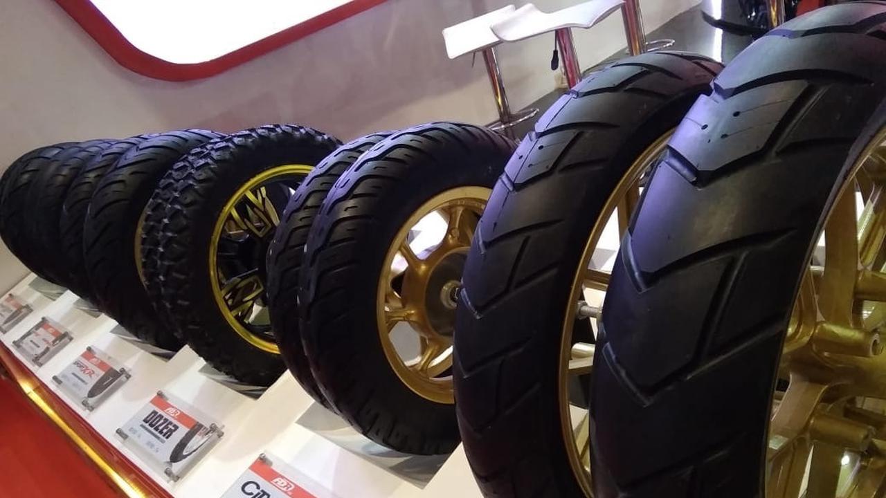 Ilustrasi ban baru FDR (Otosia.com/Nazar Ray)