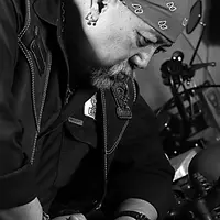 Indro Warkop sempat bertanya-tanya kenapa polisi di jalanan tak pernah berani memberhentikan moge. (Fathan Rangkuti/Bintang.com)