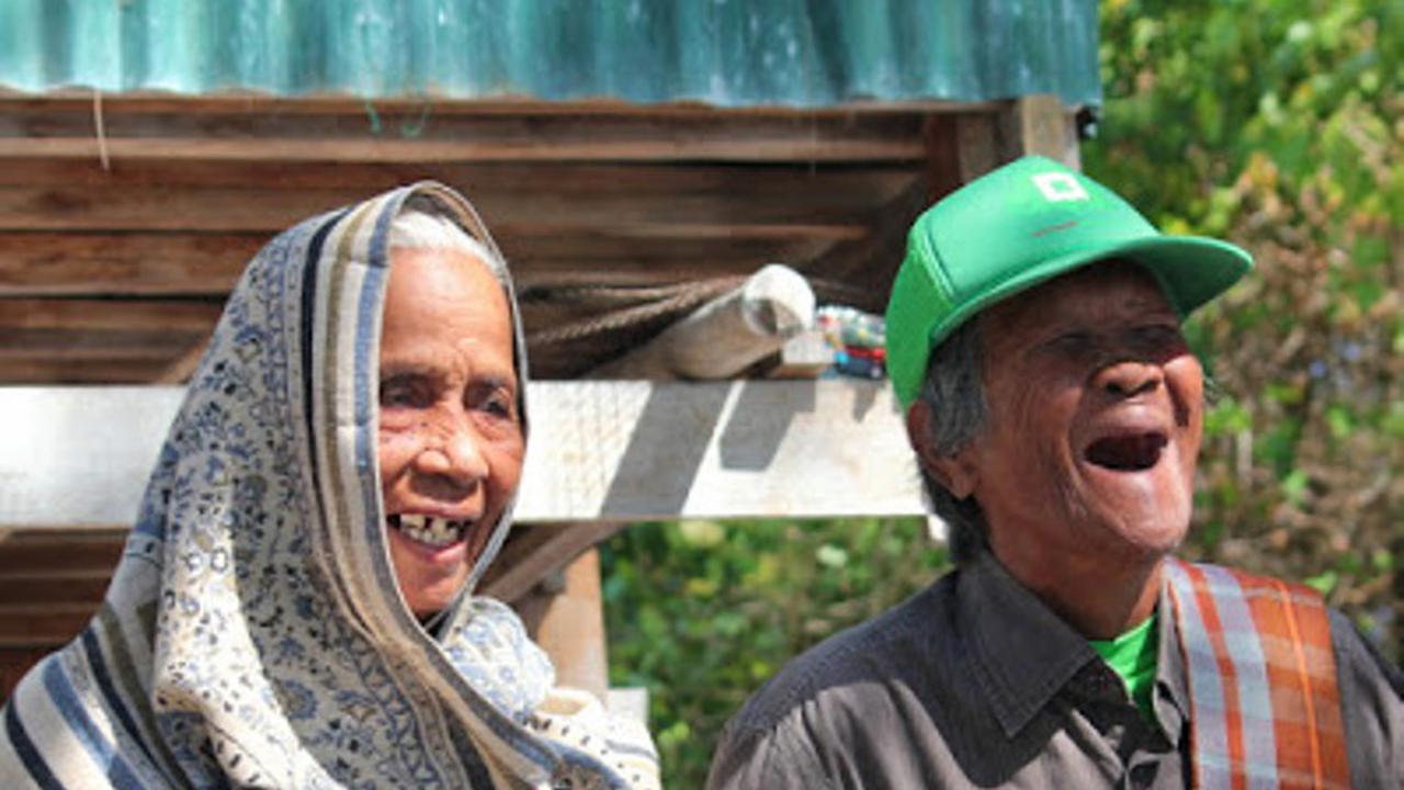 [Bintang] Pulau Cangke, Hutan Kecil yang Ada di Tengah Lautan Sulawesi