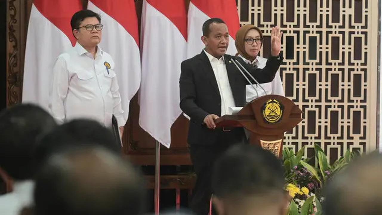 Larang Ekspor Bahan Mentah, Bahlil Tak Ingin Balik ke Zaman VOC