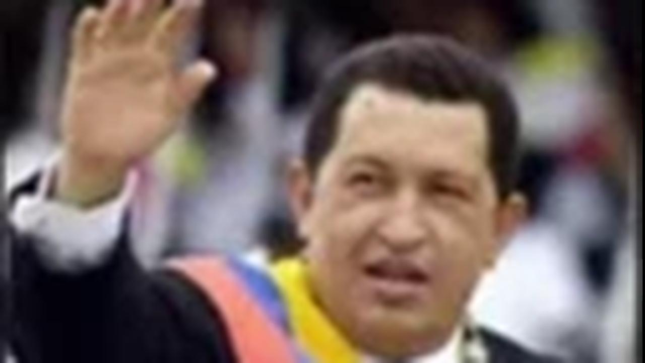 Hugo Chavez Disambut Bak  Pahlawan di Haiti