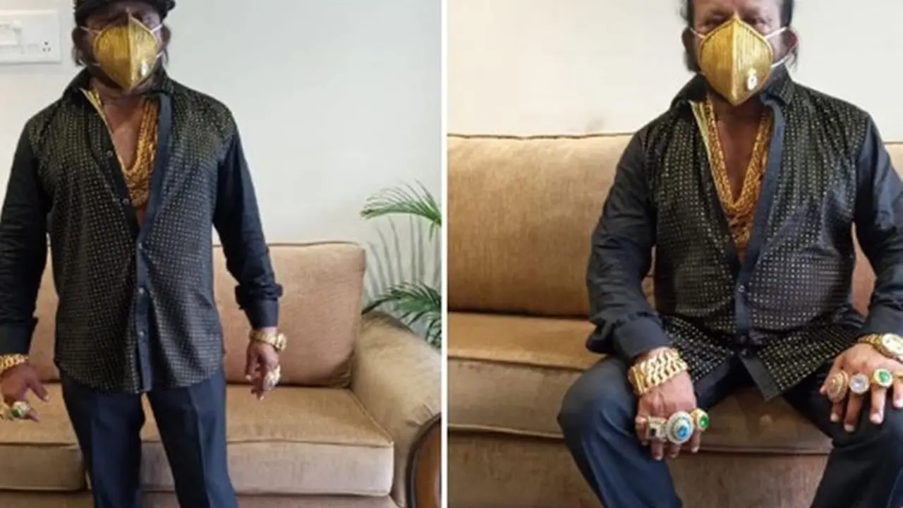Odisha man wears gold mask (twitter.com/@dsoumika13)