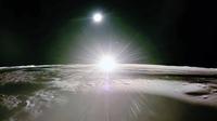 Gambar yang disediakan oleh NASA/Firefly Aerospace, Selasa (18/3/2025), menunjukkan matahari terbenam di Bulan, dengan Bumi dan Venus di kejauhan. (Dok. NASA/Firefly Aerospace via AP)
