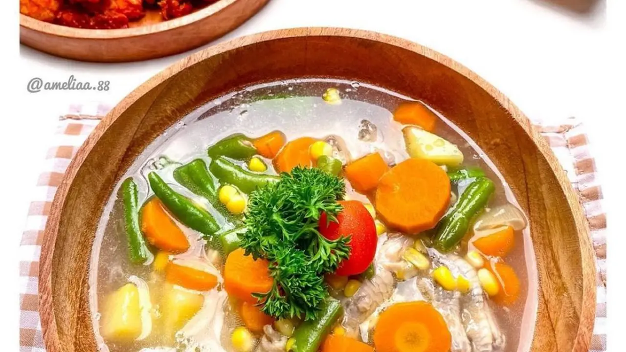 Semangkuk sop ceker
