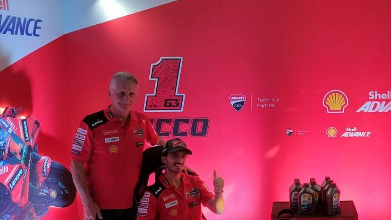 Sebagai tim pabrikan, lanjut Paolo, Ducati Lenovo tidak masalah pembalap Jorge Martin (Prima Pramac). Sederhananya, kami tidak memberikan motor yang sama ke Pramac, alias berikan motor lama.<br>
