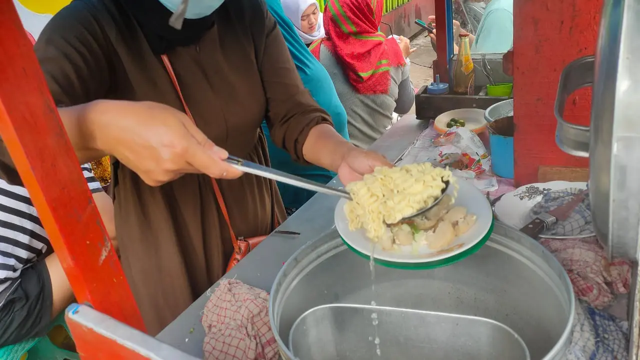 3 Kuliner Palembang Paling Dicari Setelah Mencoblos di Pemilu 2024