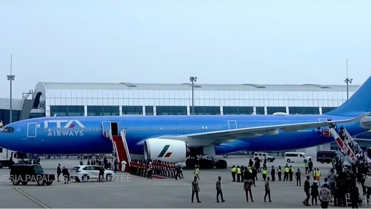Kecanggihan Airbus A330neo, Pesawat yang Ditumpangi Paus Fransiskus saat Tiba di Indonesia