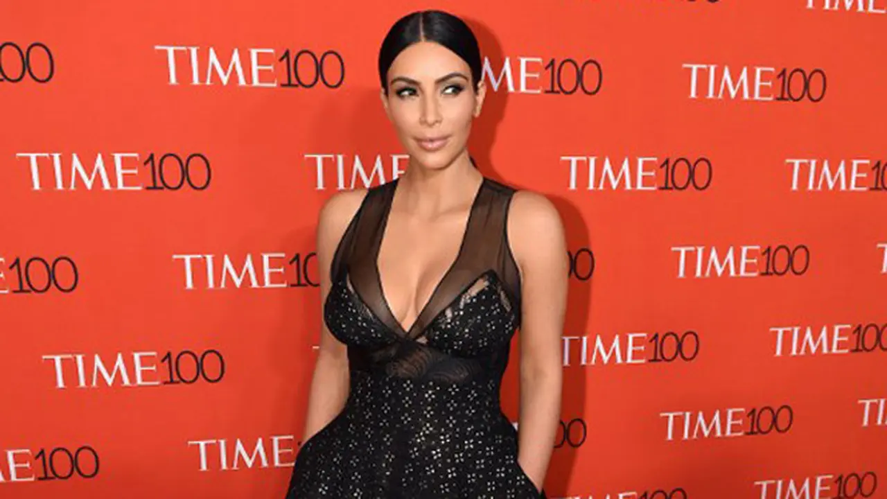 [Bintang] Kim Kardashian