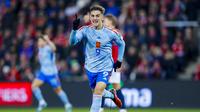 Gelandang Spanyol #09 Gavi merayakan gol pembuka untuk timnya ke gawang Norwegia pada matchday 8 Kualifikasi EURO 2024 di Ullevall Stadion, Senin (16/10/2023) WIB. (Frederik Ringnes / NTB / AFP)
