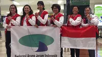 Tim Arung Jeram Master Perempuan Indonesia berada di Bandara Soekarno Hatta, Tangerang, Rabu (27/9/2017). (Tim Arung Jeram Indonesia)