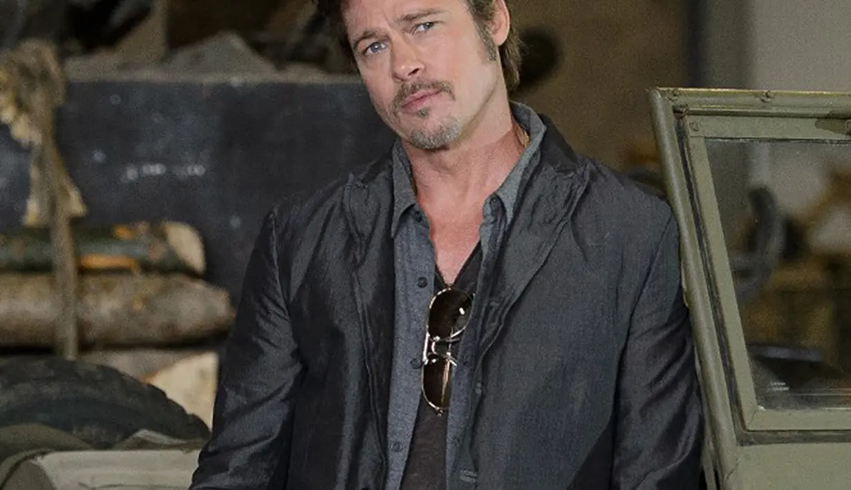 Mengamati proses perceraian Brad Pitt dan Angelina Jolie memang tak ada habisnya, terlebih soal hak asuh anak yang mereka perdebatkan. Pitt yang selama ini sulit bertemu sang buah hati akhirnya memiliki kesempatan untuk bertemu. (AFP/Bintang.com)