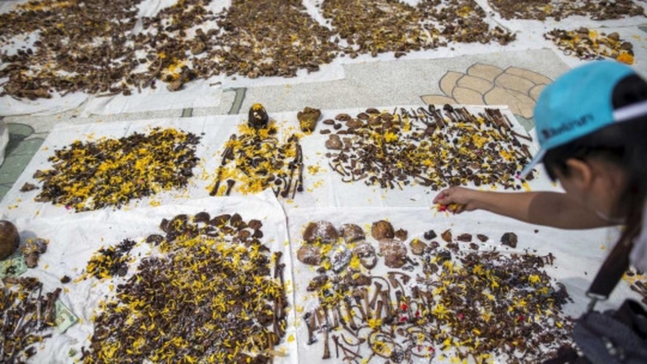 Pembongkaran ribuan makam tak dikenal di Thailand