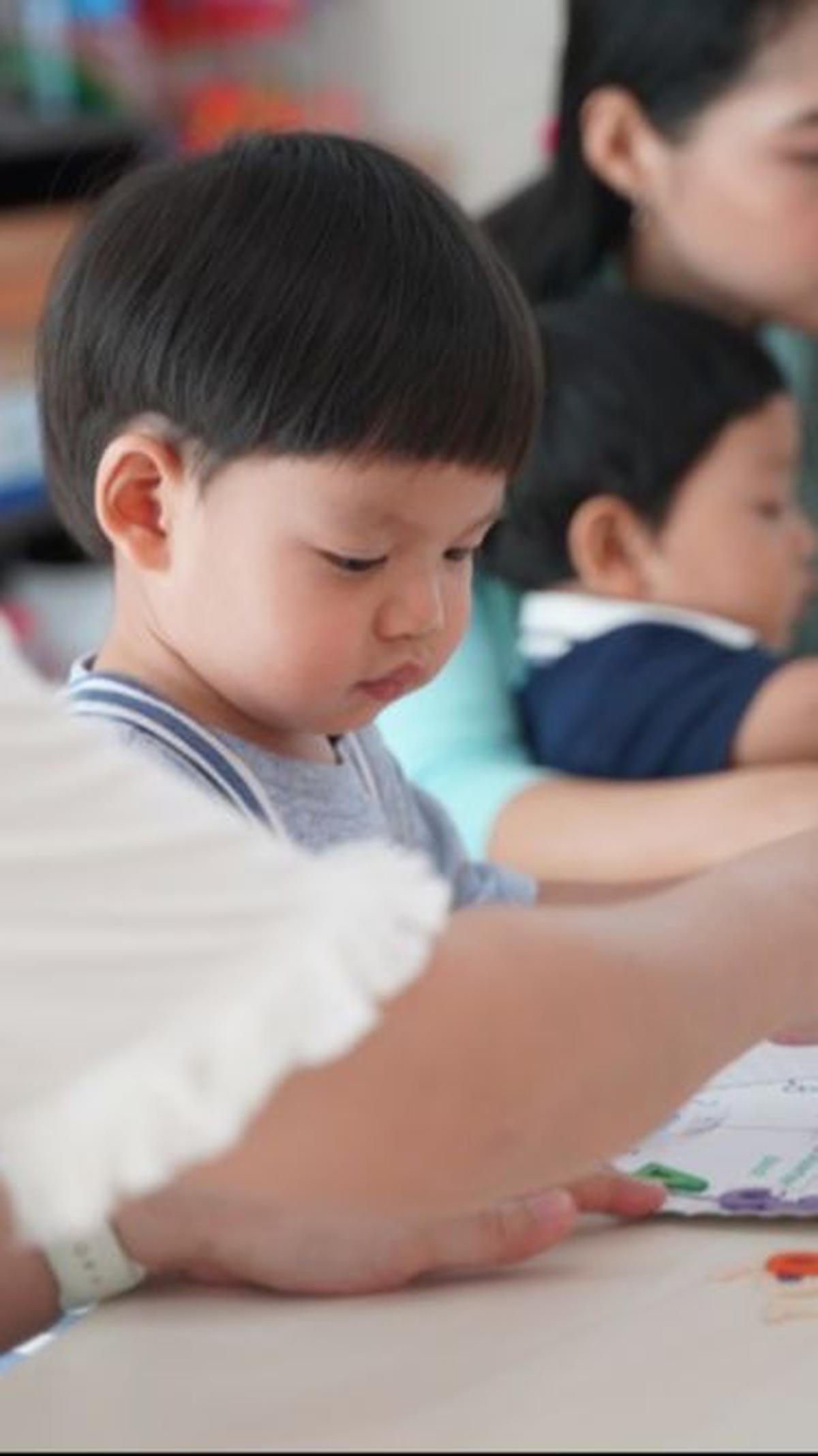 Cerita Lucu Bahasa Inggris: Half Day (Setengah Hari)