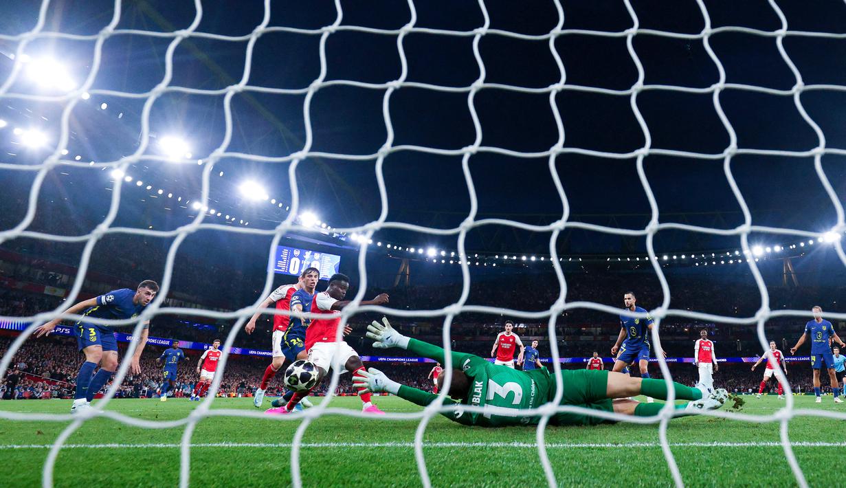 Arsenal berhasil memastikan tempat di final Liga Champions 2025/2026 setelah mengalahkan Atletico Madrid dengan skor tipis 1-0 pada leg kedua semifinal yang digelar di Emirates Stadium, London, Rabu (6/5/2026) dini hari WIB. (AFP/Adrian Dennis)