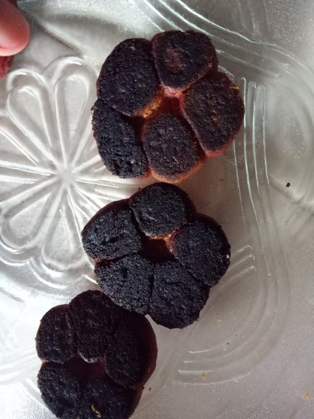 6 Potret Kue Lebaran Gosong Ini Bikin Enggak Napsu Makan