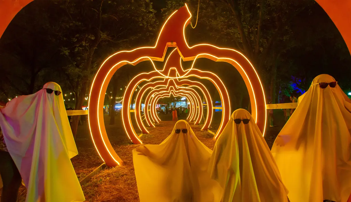 Setiap tanggal 31 Oktober, beberapa negara merayakan hari Halloween. (Julio Cesar AGUILAR/AFP)
