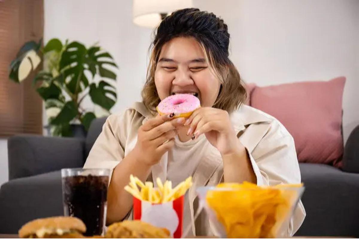 Ternyata Ini 5 Kebiasaan Sepele yang Bikin Perut Buncit Semakin Parah, Waspadai Mulai Sekarang