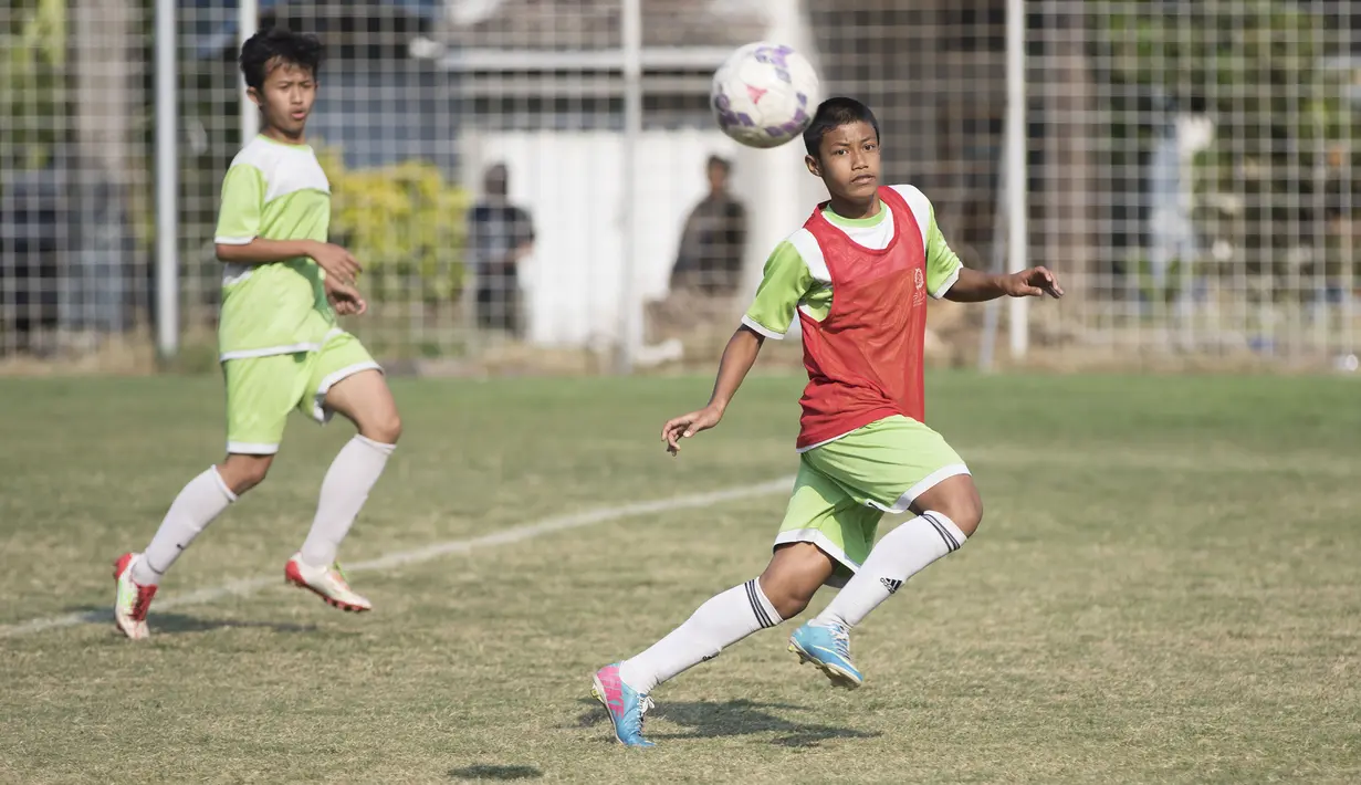 Untuk meraih prestasi para anggota dari ASIFA berlatih keras di Malang, Jawa Timur. (Bola.com/Vitalis Yogi Trisna)