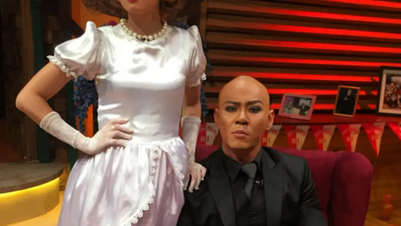 [Bintang] Deddy Corbuzier dan Chika Jessica