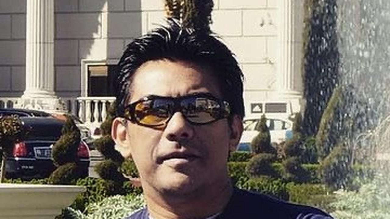 Pada tahun 1999, Rico memutuskan menikahi pujaan hatinya bernama Laila Ibrahim yang memiliki darah keturunan Malaysia. <br>
