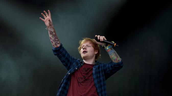 Perempuan Ini Kecewa Sekali Setelah Nonton Konser Ed 