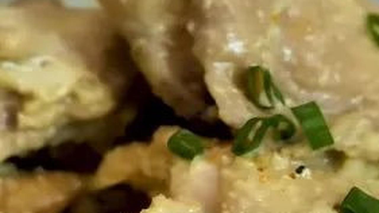 6. Opor Ayam Dijamin Enak ala Ade Koerniawan