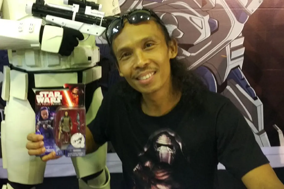 Lelang Action Figure Yayan Ruhian Laku Rp 4 Juta