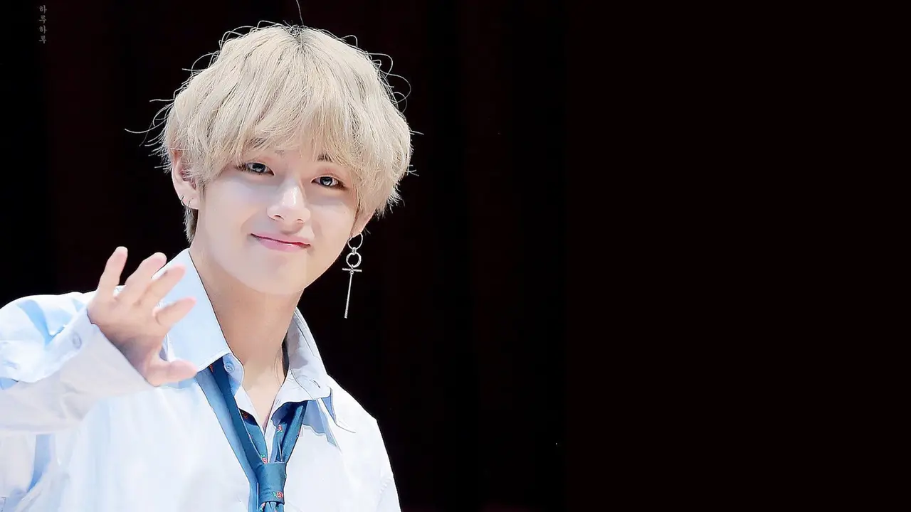 V `BTS`