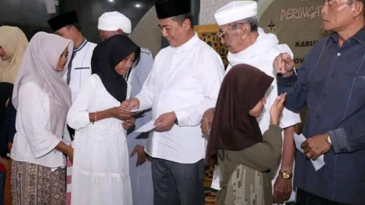 Pemprov NTB Salurkan Bantuan Rp1 Miliar untuk Percepat Pembangunan Masjid Jami Praya