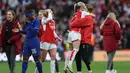 Laga final Piala Liga Wanita Inggris antara Arsenal dan Chelsea berlangsung sengit. (Adrian DENNIS/AFP)