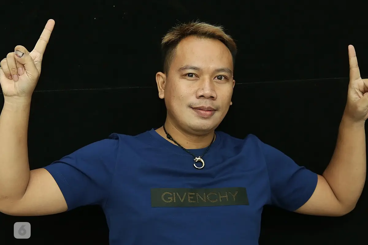 [Bintang] Vicky Prasetyo