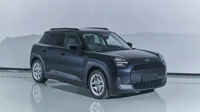 MINI Aceman Reguler. (Carscoops)