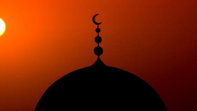 Ilustrasi Isra Miraj. (via. officeholidays.com)