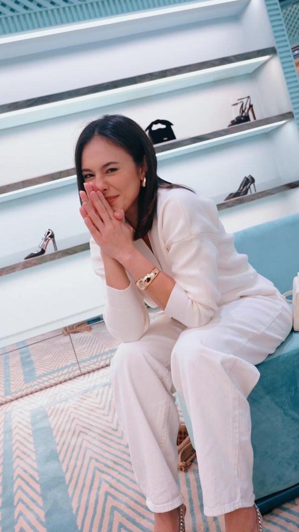 6 Pose Wulan Guritno dengan Rambut Pendek, Balik ke Era Debut Sinetron Pondok Indah Tahun 1995