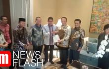 VIDEO: Pimpinan MPR Geruduk Kediaman Sandiaga, Antar Undangan Pelantikan Presiden