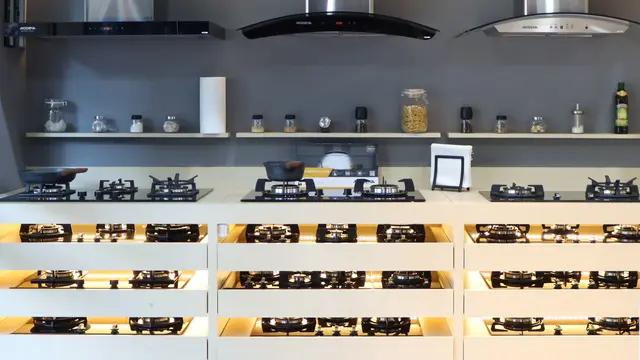 MODENA Home Center Pondok Indah menyediakan berbagai perlengkapan rumah tangga/dok. Modena